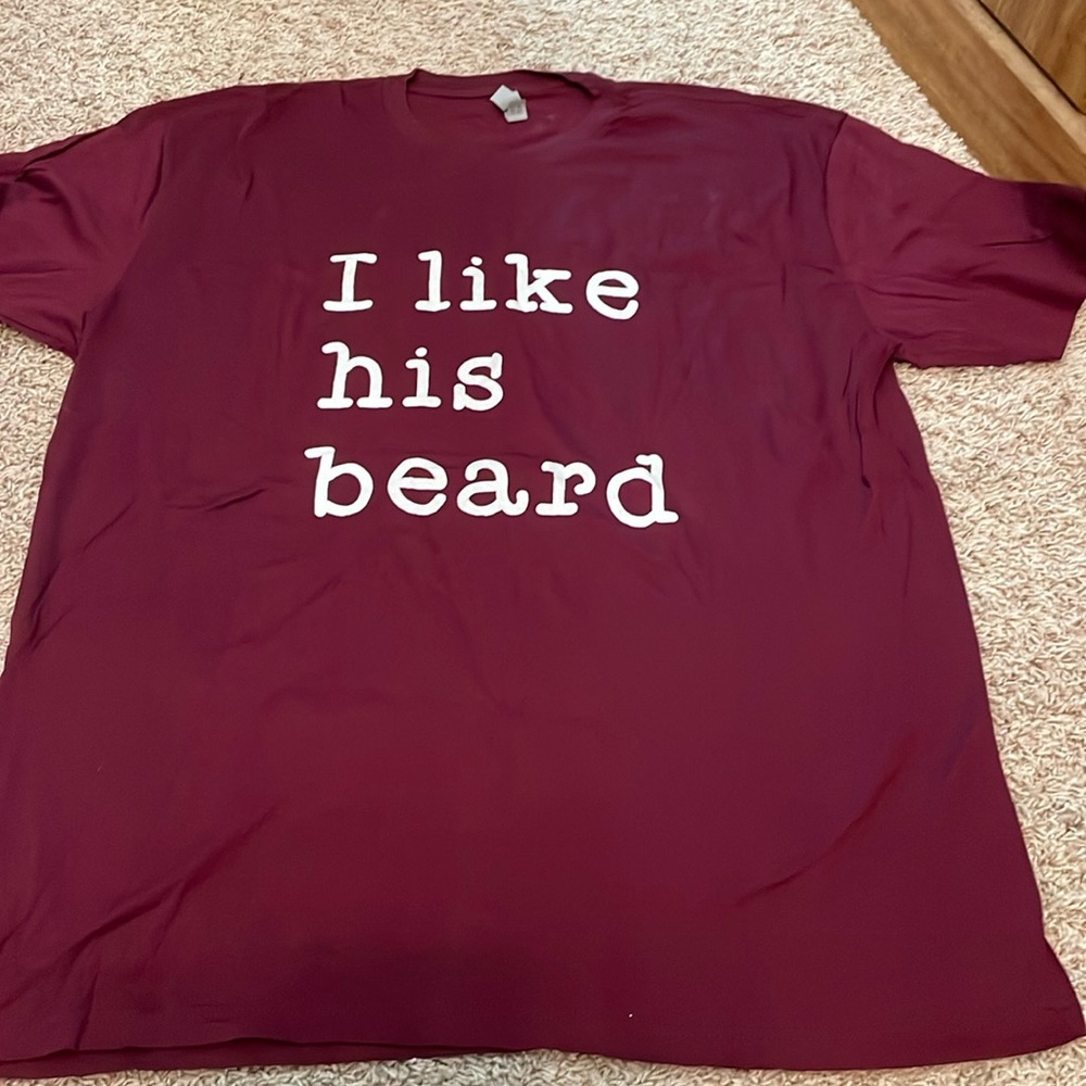I like his bead tshirt